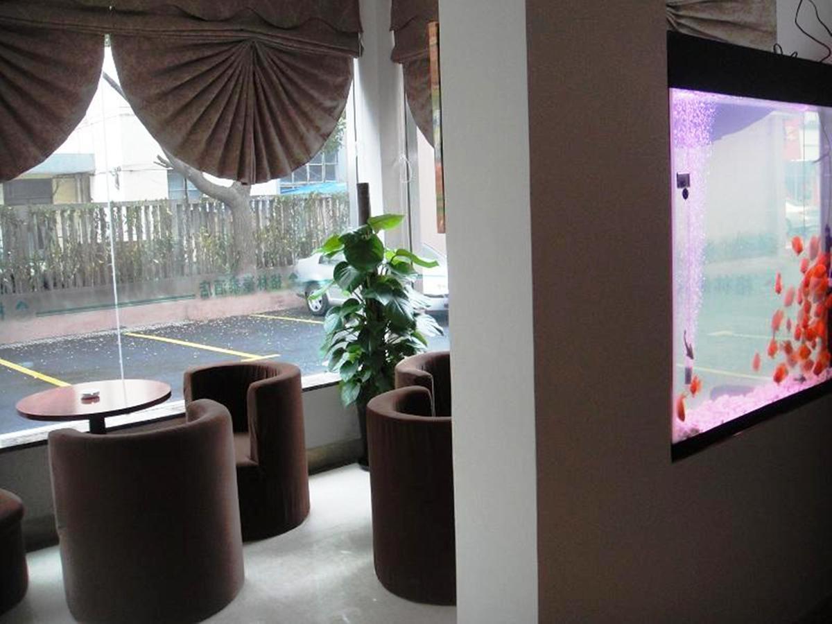 Greentree Inn Shanghai Expo Site South Yanggao Road Subway Station Express Hotel Extérieur photo